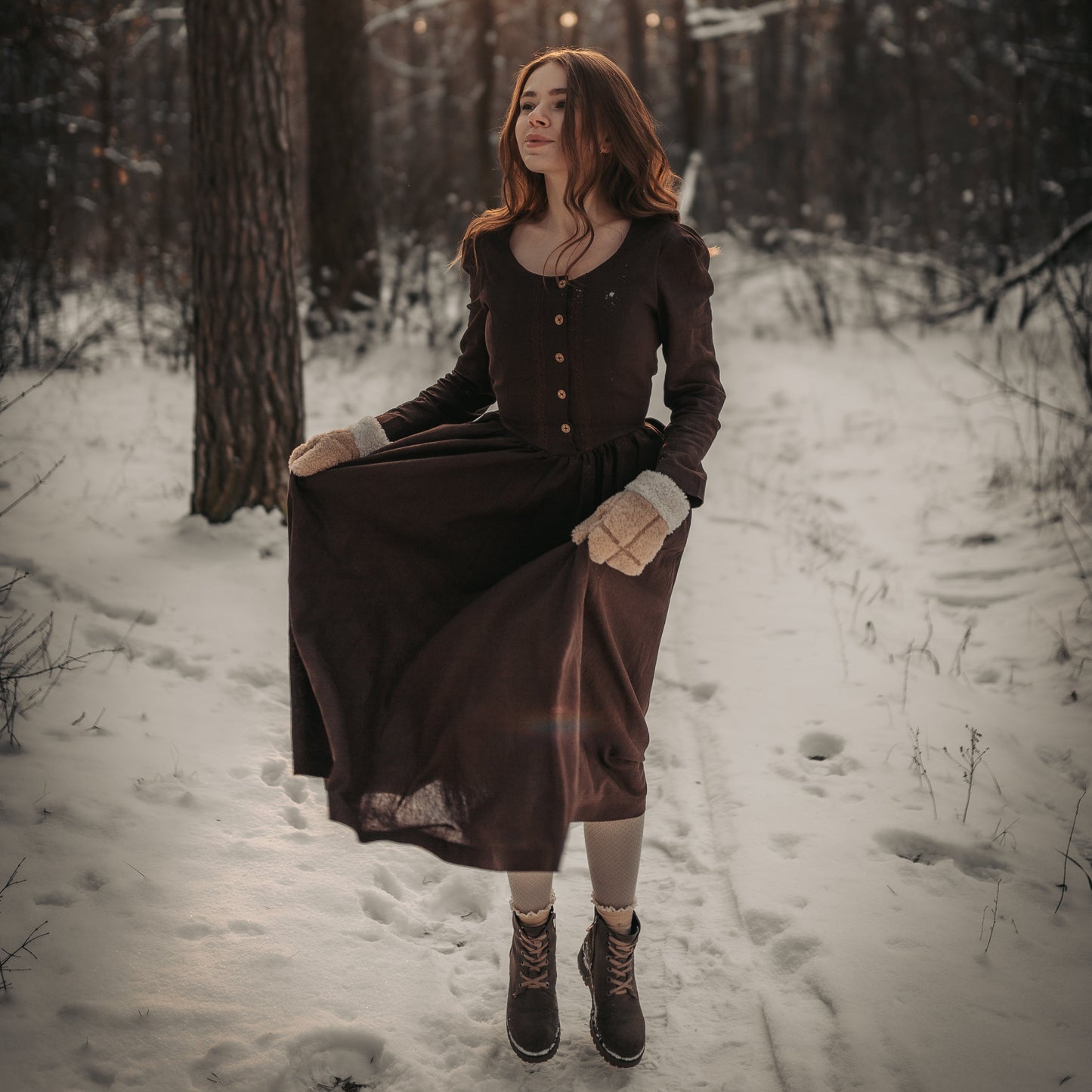 Forestcore princess corset style linen dress. Brown princess waist corset style linen dress with lace and wood buttons.
