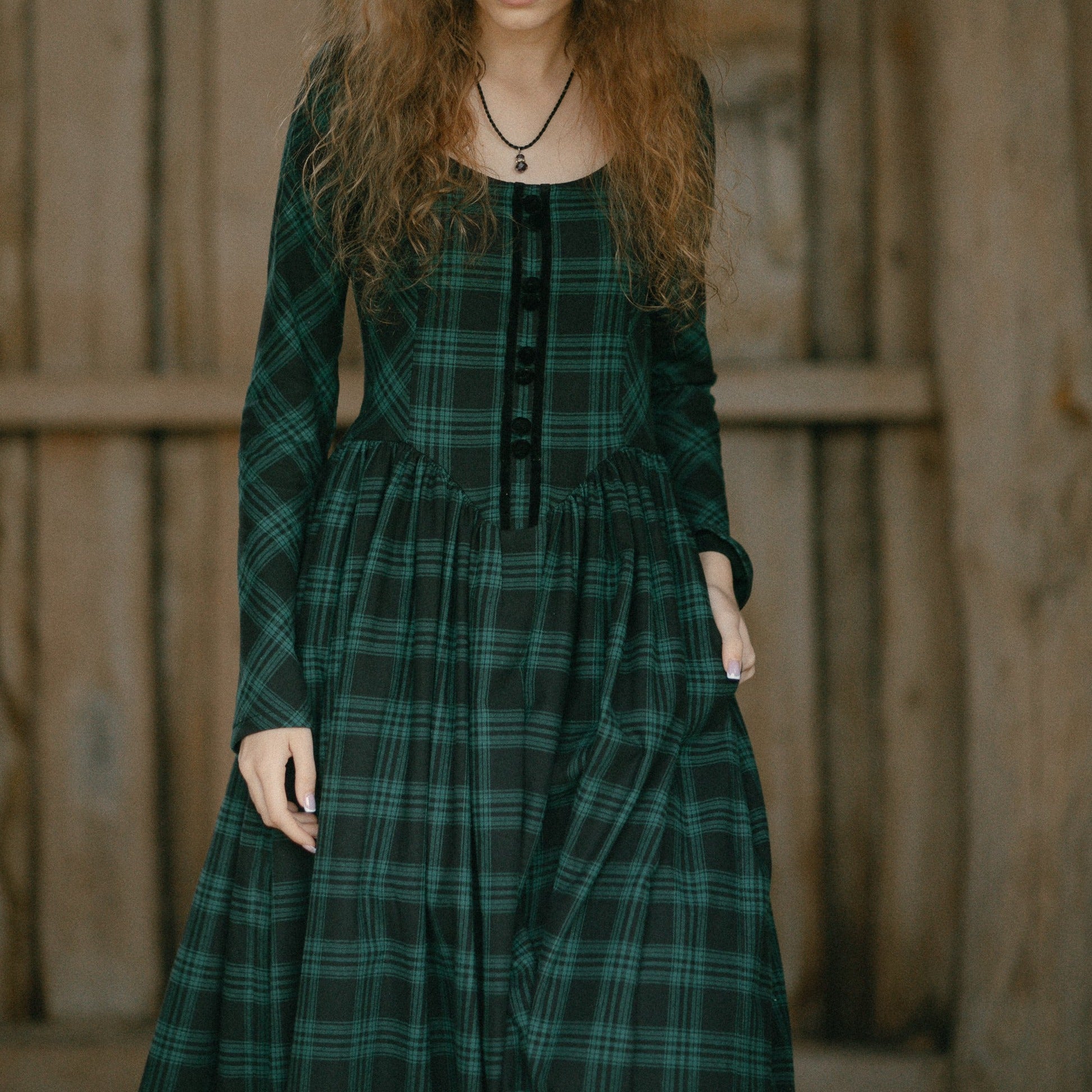 Tartan Claire flannel dress 4 size Midi lenght / Ordinary sewing time 12-20 days and delivery 2-3 weeks Tartan Claire flannel dress 4 size Midi lenght / Ordinary sewing time 12-20 days and delivery 2-3 weeks