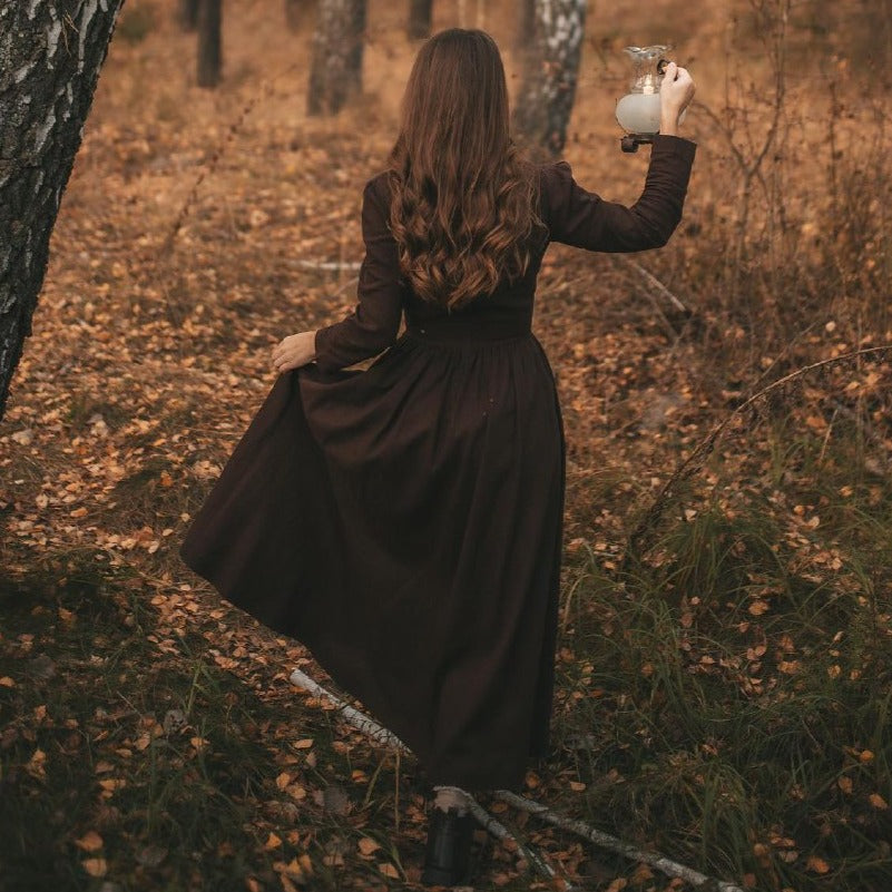 Forestcore princess corset style linen dress. Brown princess waist corset style linen dress with lace and wood buttons.