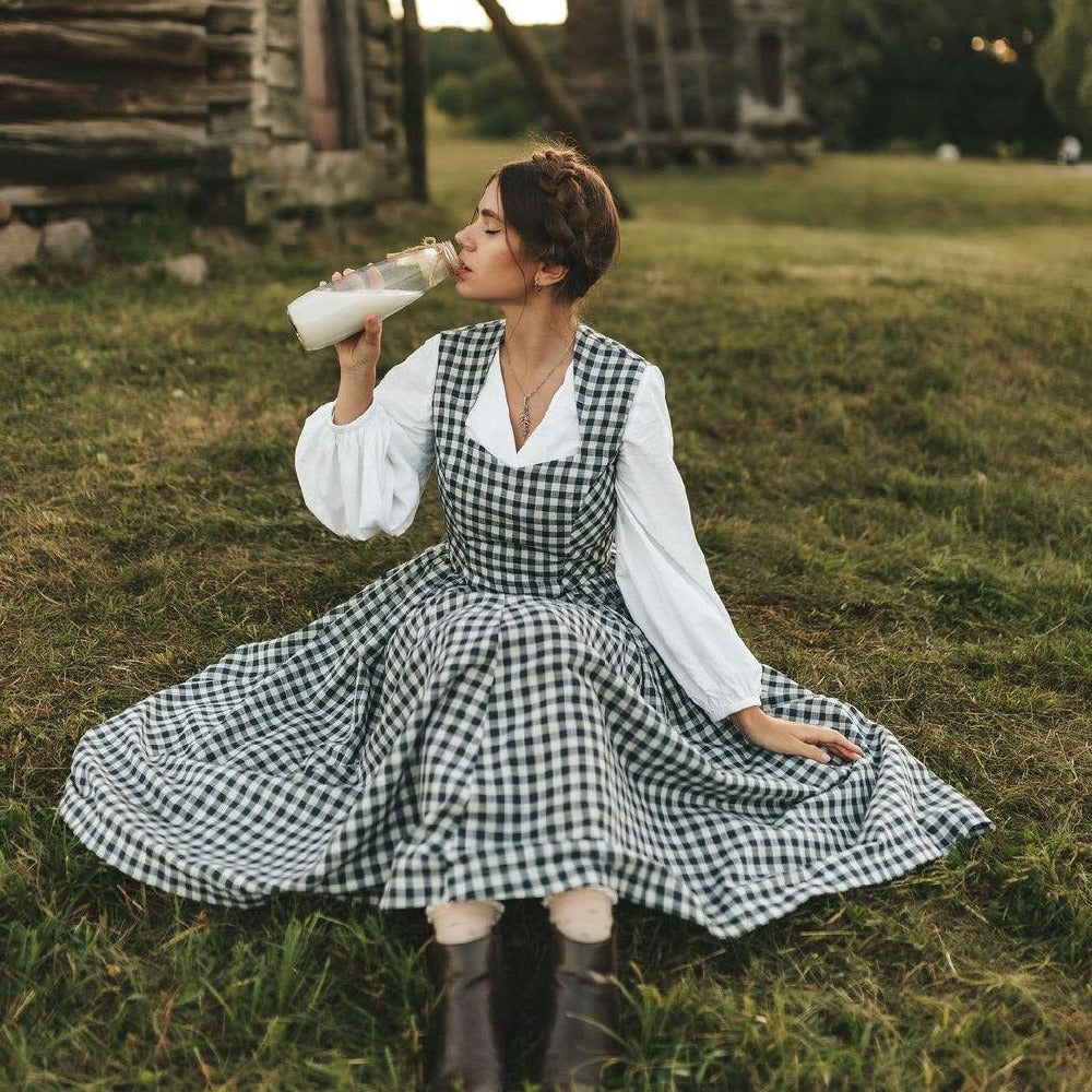 Cottagecore gingham check princesscore linen sundress. Handmade navy blue and white sundress with twirl skirt and princesscore V waist.