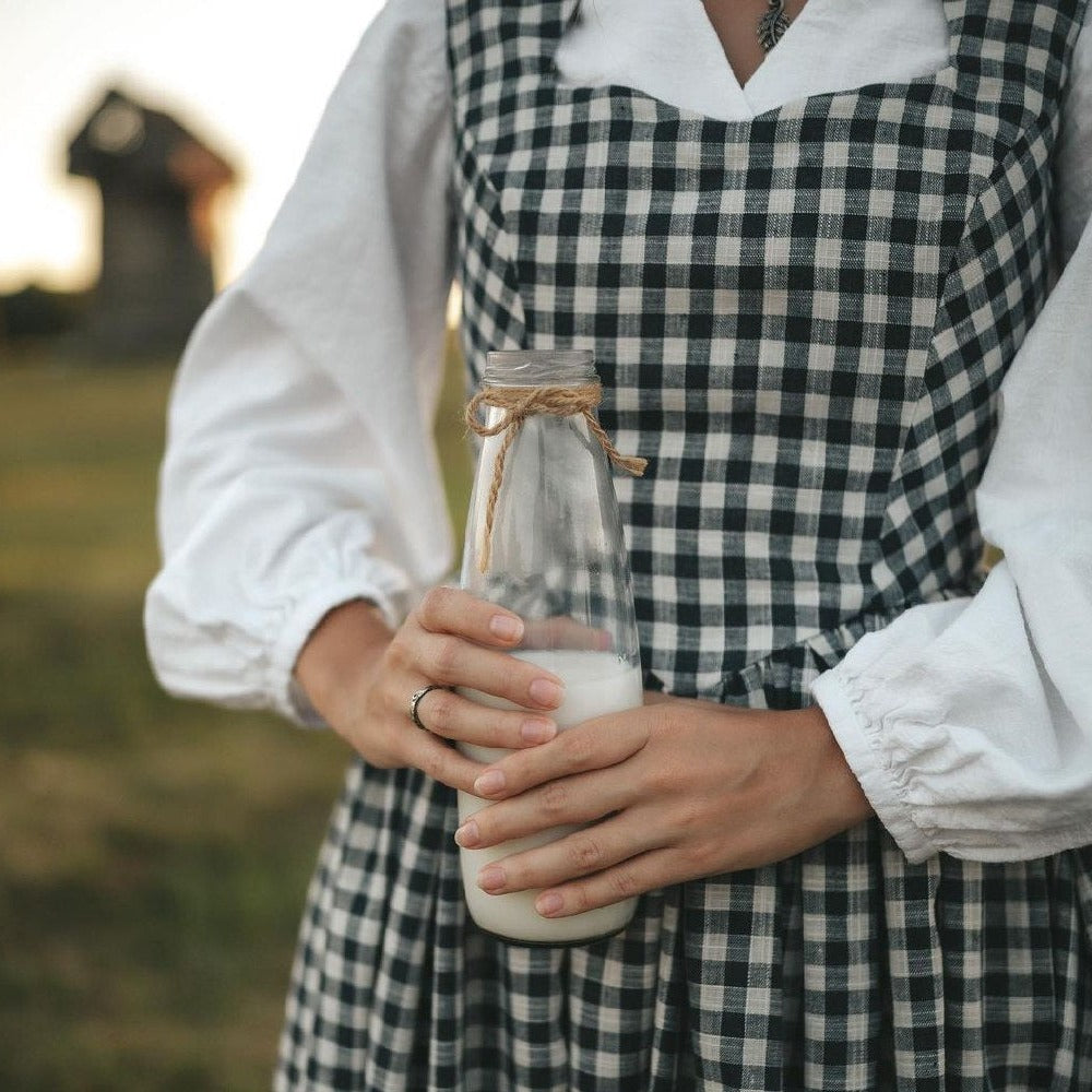 Cottagecore gingham check princesscore linen sundress. Handmade navy blue and white sundress with twirl skirt and princesscore V waist.