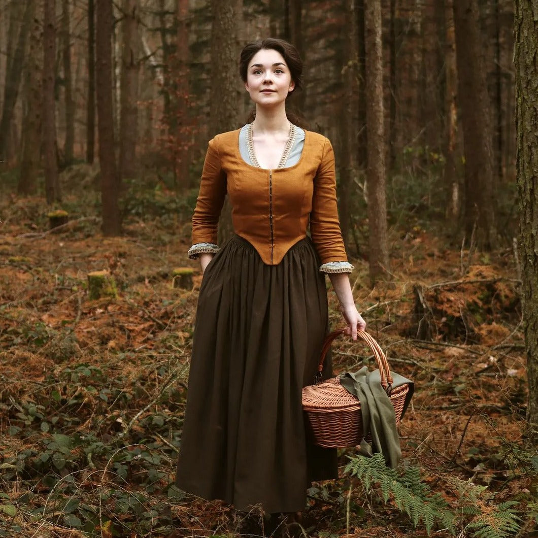 Claire Fraser Outlander Corset mustard bodice with hooks, linen brown skirt, soft mint blouse with lace and green apron with leaves cord. Handmade natural sustainability linen clothes.
