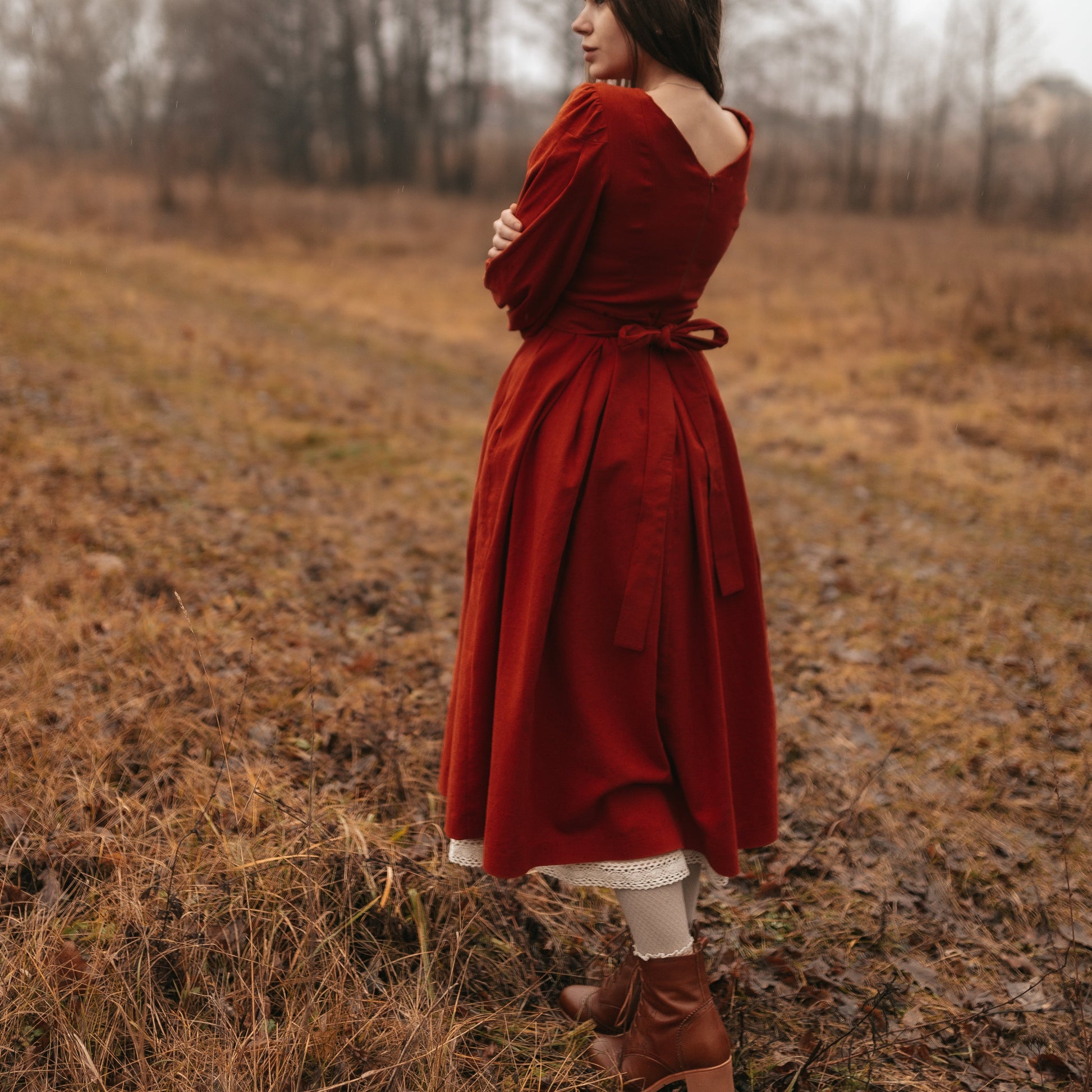 Terracotta rust linen Little women dress with puff sleeves. Handmade red Retro style linen dress with pleated skirt.