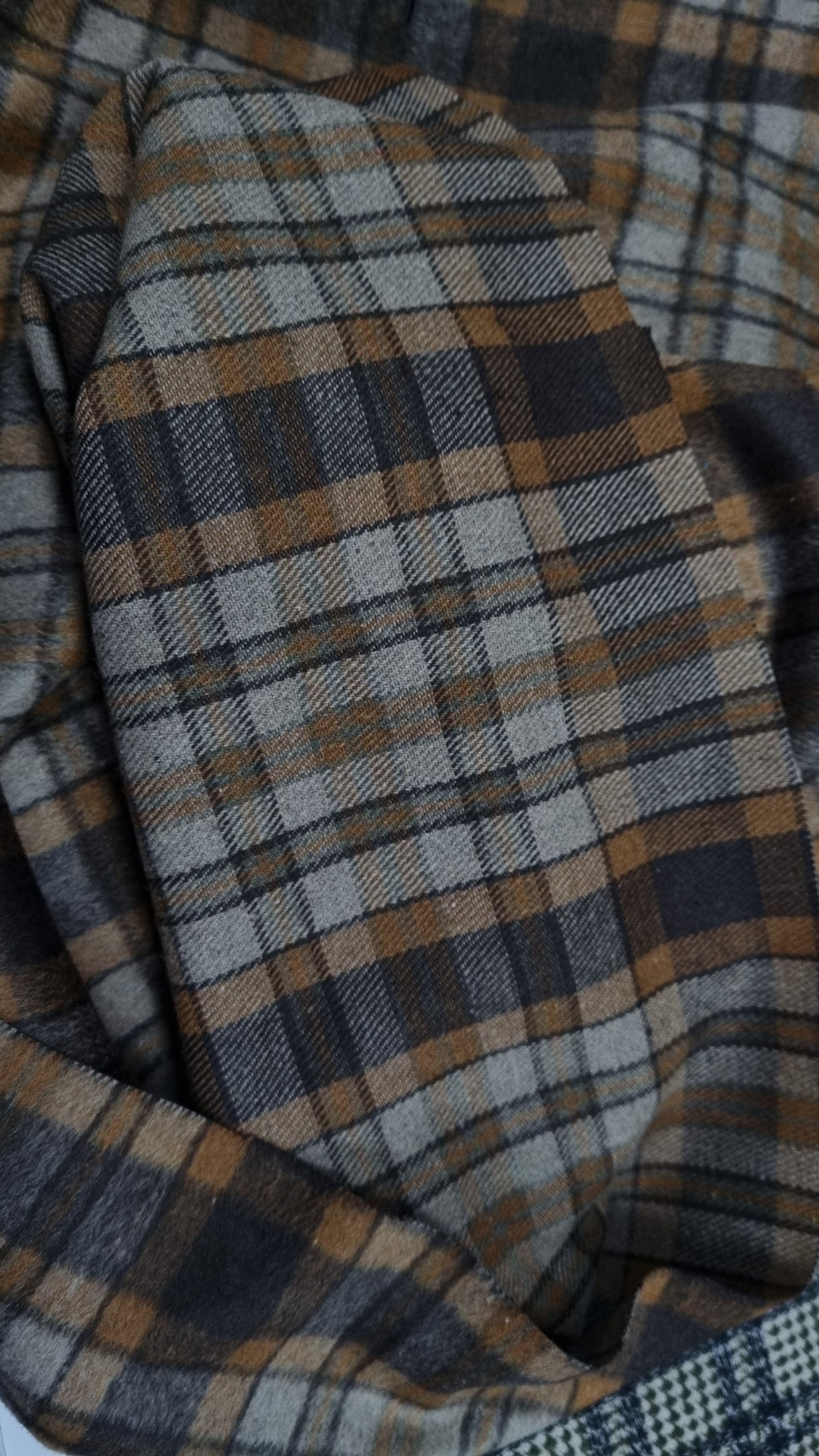 Tartan scotland brown check wool