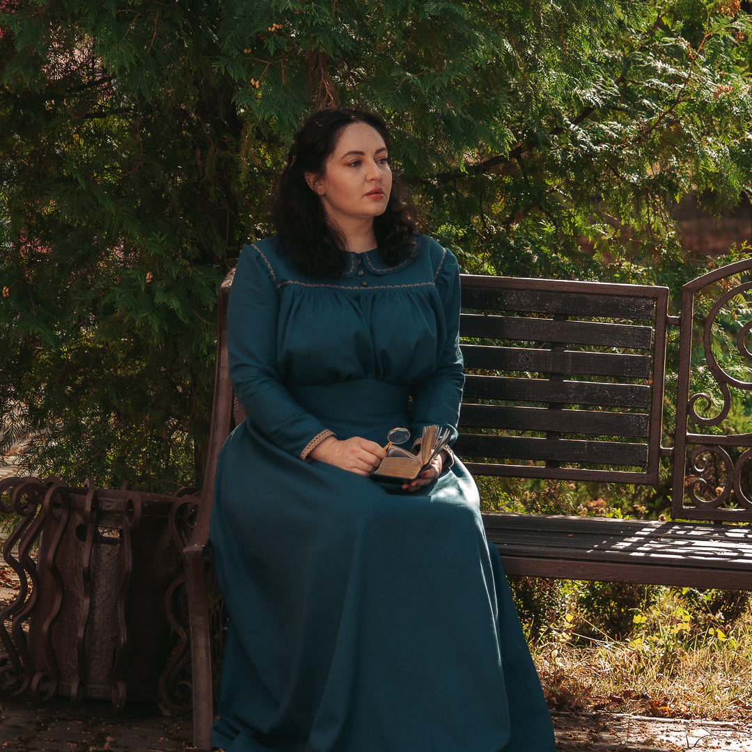 Enola Holmes Sofie Hatte victorian edwardian skirt and blouse. Handmade gibson girl suffragette 1900s walking linen corset skirt and blouse with embroidery and peter pan collar.