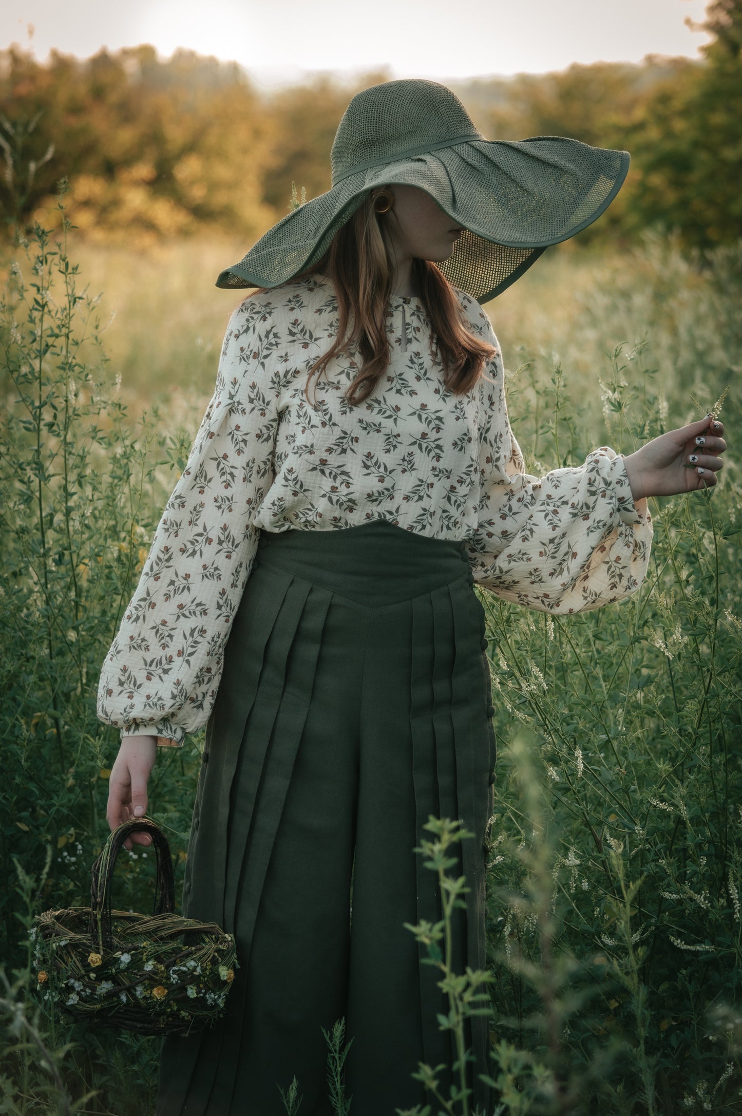 Secret pants edwardian green linen skirt-trousers