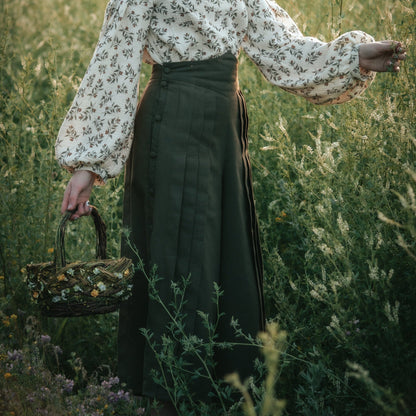 Secret pants edwardian green linen skirt-trousers