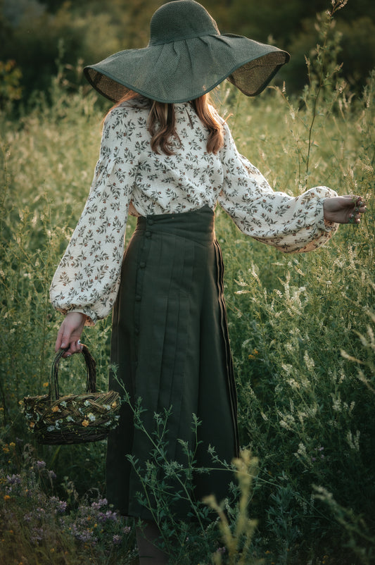 Secret pants edwardian green linen skirt-trousers