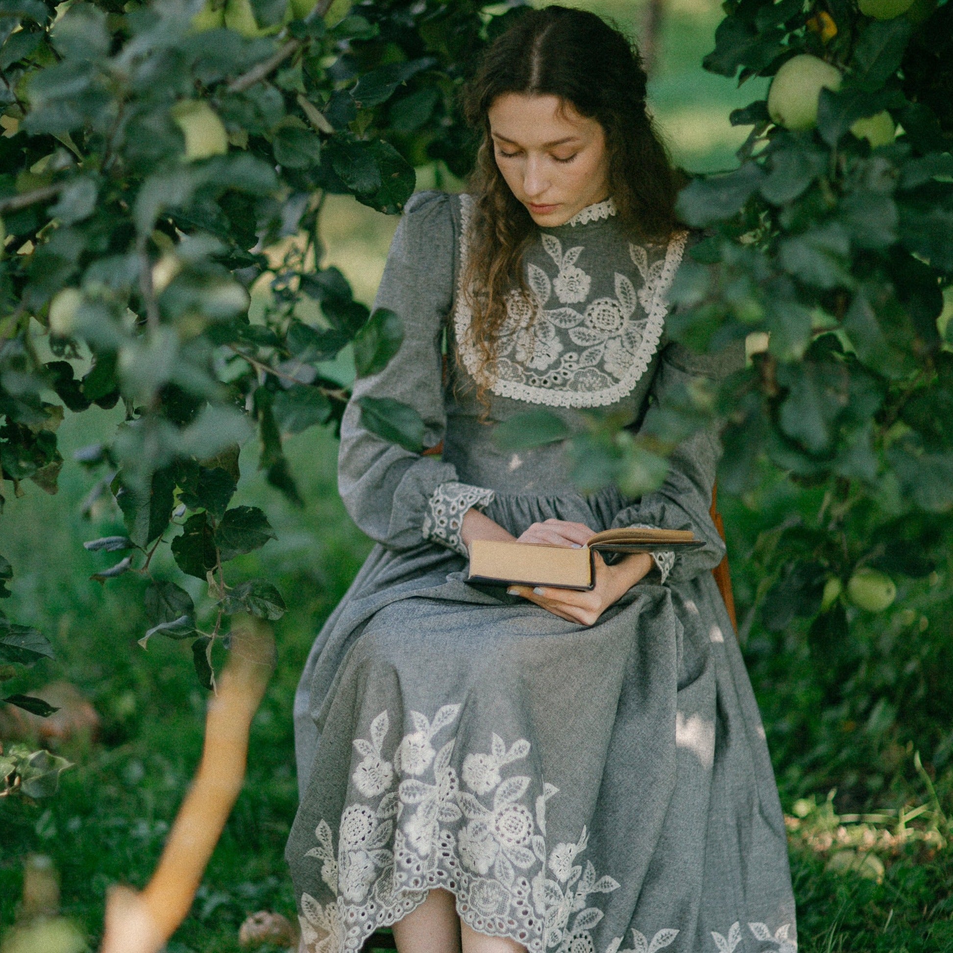 grey/silver edwardian dress Edwardian Calico Cotton Wrapper Dress: 1900s Black Floral, Puffed Sleeves, Medium