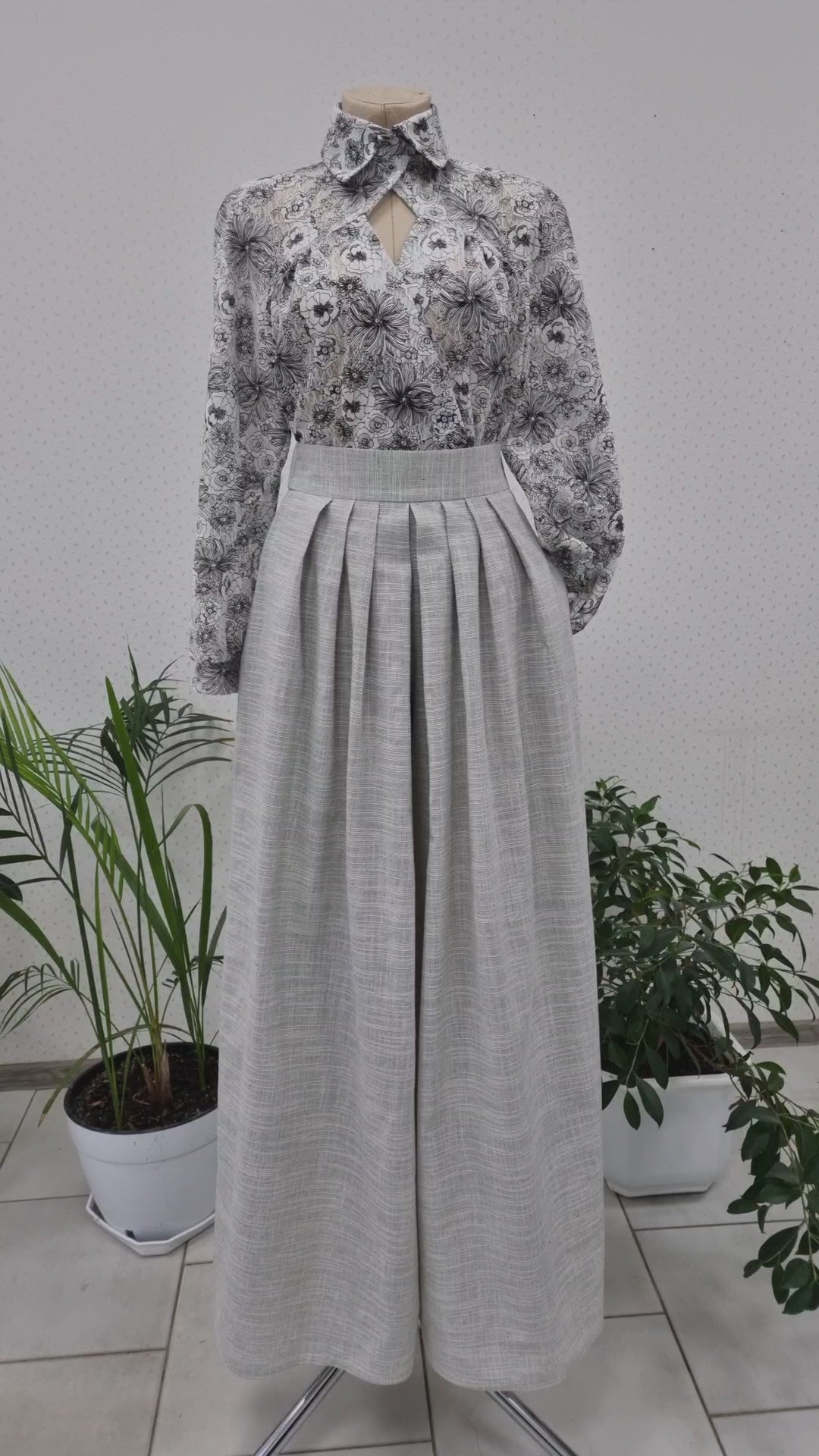 Edwardian victorian secret pants grey undyed linen skirt-trousers. Handmade edwardian gibson girl victorian suffragette 1900s natural sustainability linen clothes